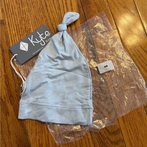 Kyte BABY Soft Sky Knotted Hat